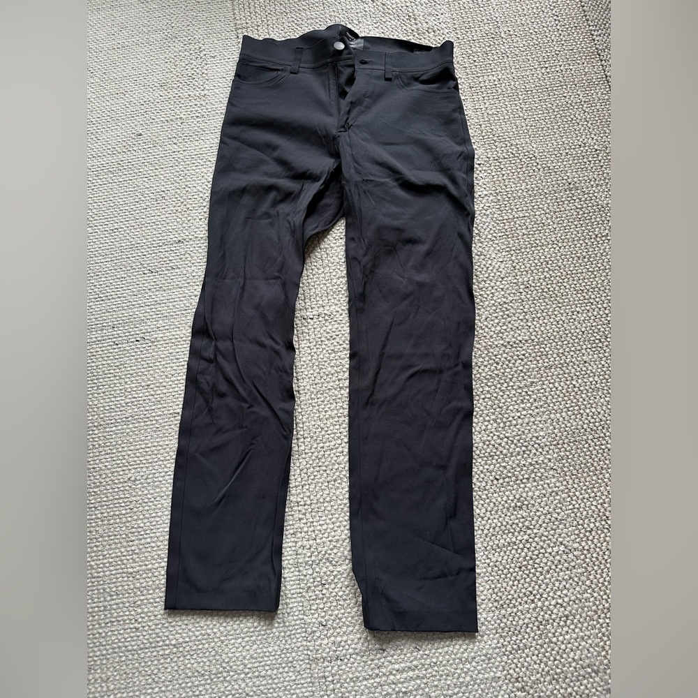 Theory Men’s Raffi Pant in Neotoric, Size 30 in Black